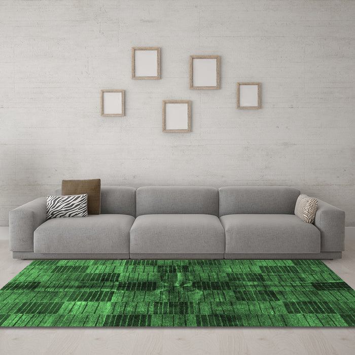 Machine Washable Checkered Emerald Green Modern Area Rugs in a Living Room,, wshabs3329emgrn