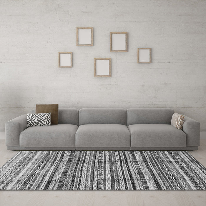Machine Washable Abstract Gray Modern Rug in a Living Room,, wshabs3330gry