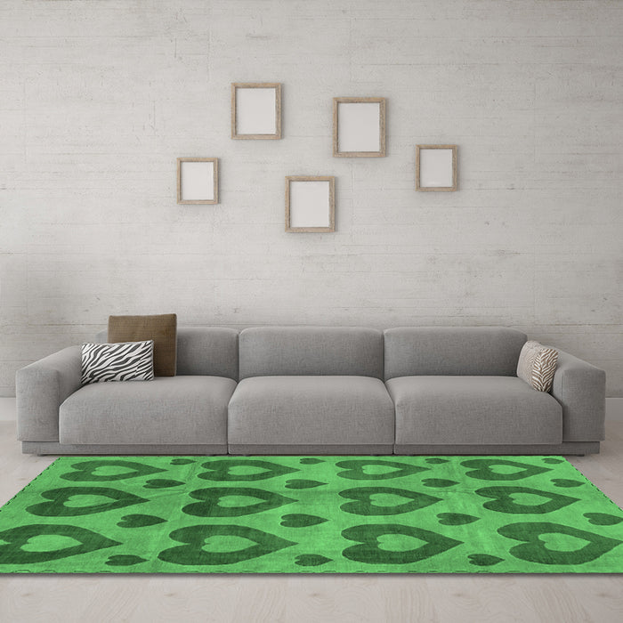 Machine Washable Abstract Emerald Green Modern Area Rugs in a Living Room,, wshabs3332emgrn