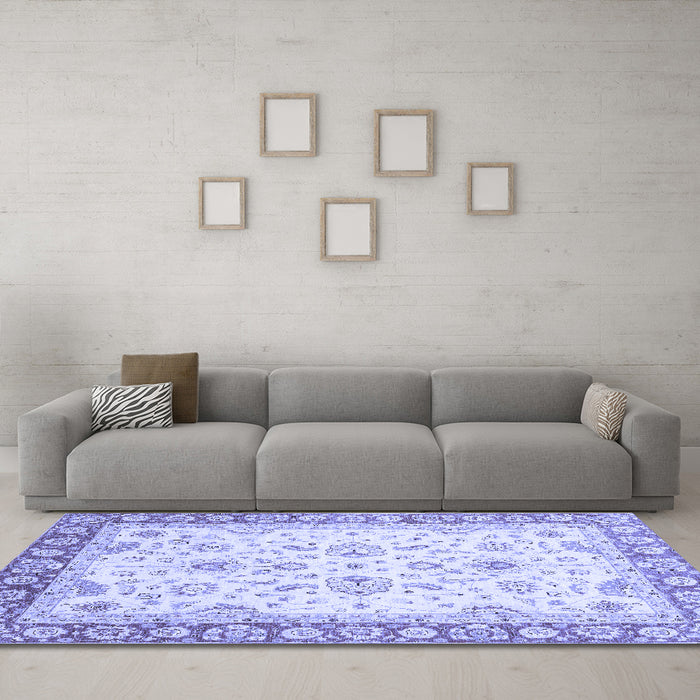 Machine Washable Oriental Blue Traditional Rug in a Living Room, wshabs3340blu