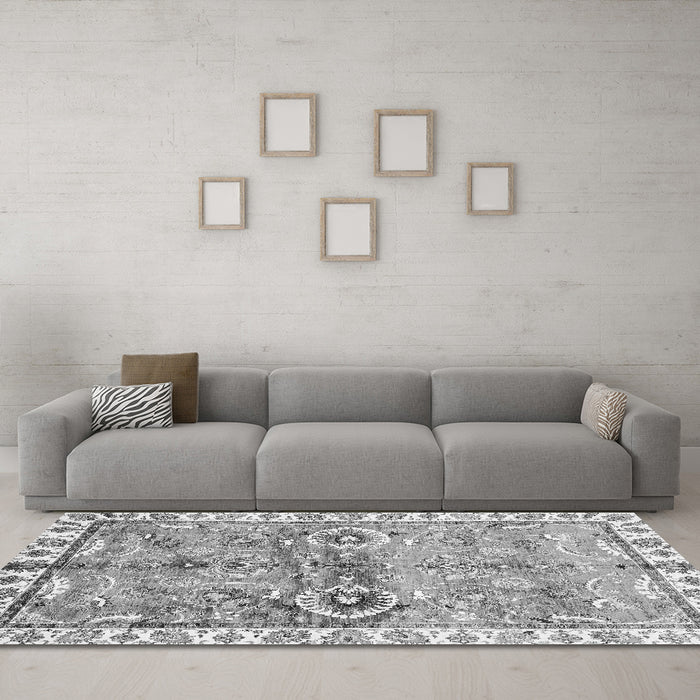Machine Washable Oriental Gray Traditional Rug in a Living Room,, wshabs3353gry