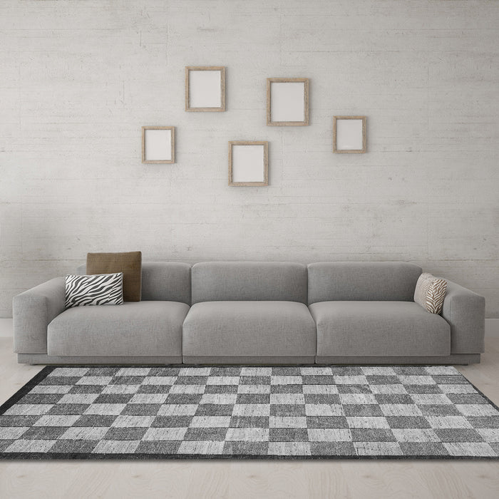 Machine Washable Checkered Gray Modern Rug in a Living Room,, wshabs335gry