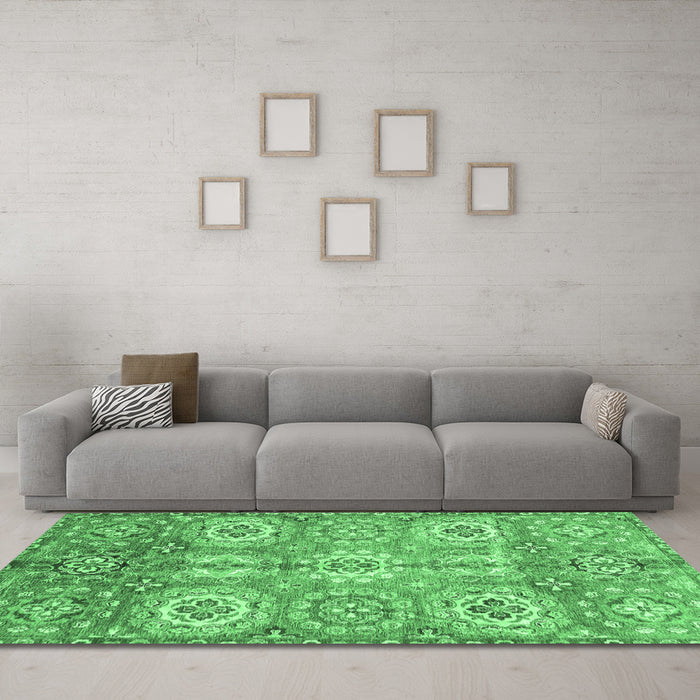 Machine Washable Abstract Emerald Green Modern Area Rugs in a Living Room,, wshabs3362emgrn