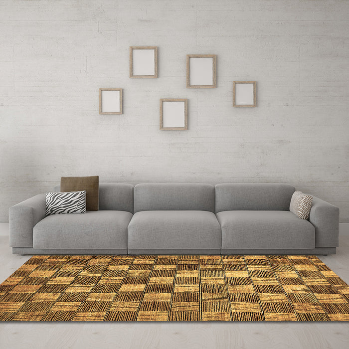 Machine Washable Checkered Brown Modern Rug in a Living Room,, wshabs336brn