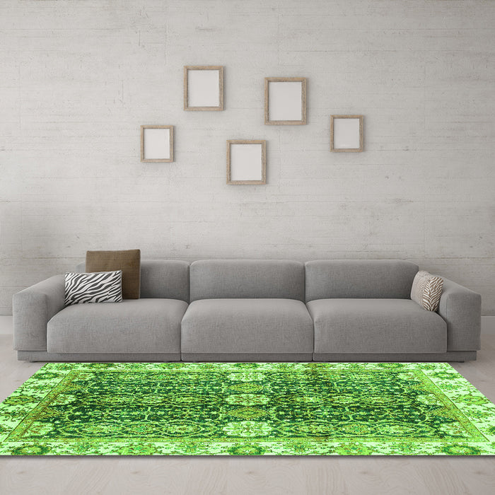 Machine Washable Abstract Green Modern Area Rugs in a Living Room,, wshabs3373grn