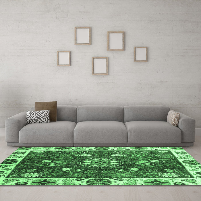 Machine Washable Abstract Emerald Green Modern Area Rugs in a Living Room,, wshabs3377emgrn