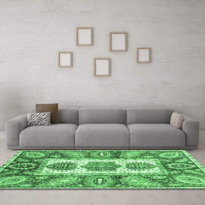 Machine Washable Abstract Emerald Green Modern Area Rugs in a Living Room,, wshabs3378emgrn