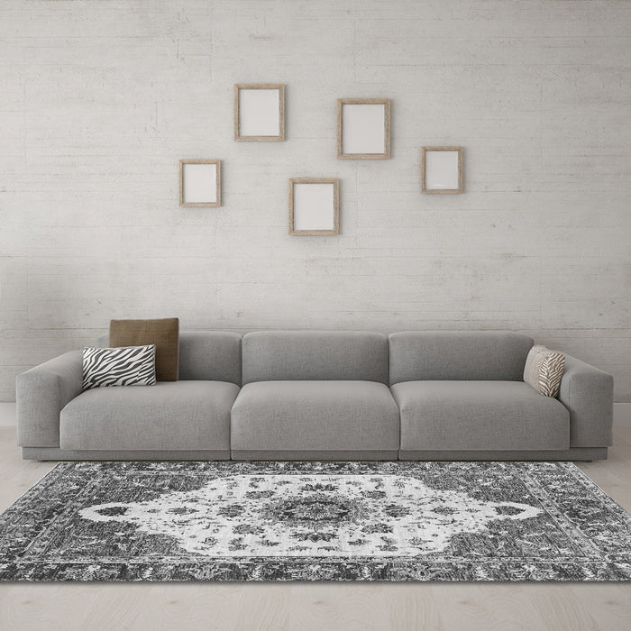 Machine Washable Oriental Gray Modern Rug in a Living Room,, wshabs3381gry