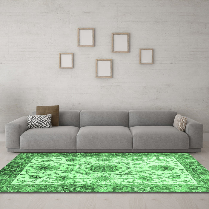 Machine Washable Oriental Emerald Green Modern Area Rugs in a Living Room,, wshabs3382emgrn
