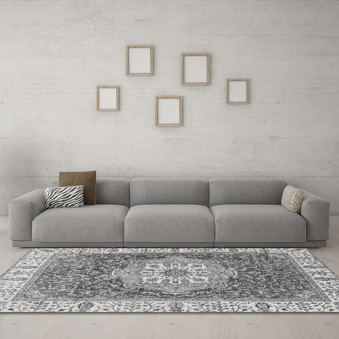 Machine Washable Oriental Gray Modern Rug in a Living Room,, wshabs3383gry