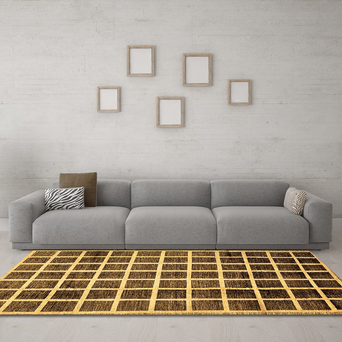 Machine Washable Checkered Brown Modern Rug in a Living Room,, wshabs338brn