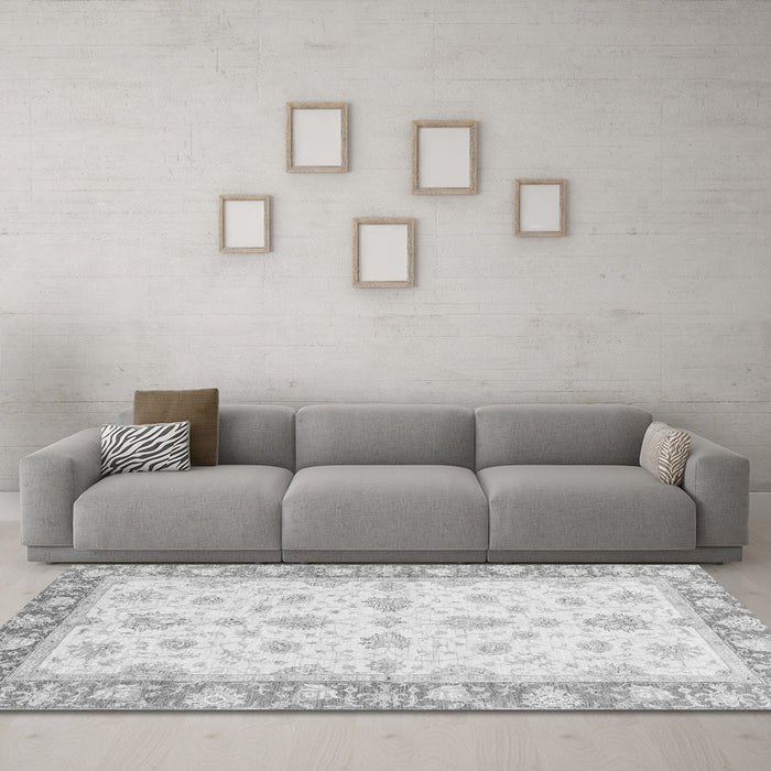Machine Washable Oriental Gray Modern Rug in a Living Room,, wshabs3393gry