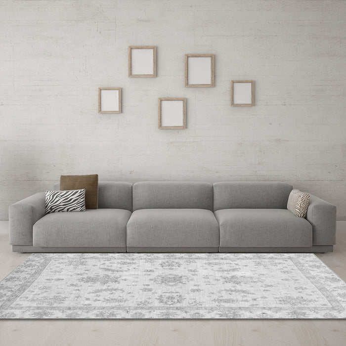 Machine Washable Oriental Gray Modern Rug in a Living Room,, wshabs3396gry