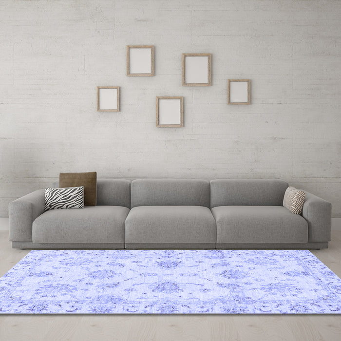 Machine Washable Oriental Blue Modern Rug in a Living Room, wshabs3398blu