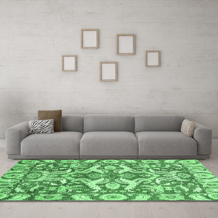 Machine Washable Abstract Emerald Green Modern Area Rugs in a Living Room,, wshabs339emgrn