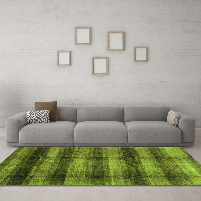 Machine Washable Abstract Green Modern Area Rugs in a Living Room,, wshabs3405grn