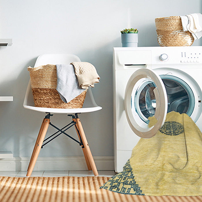 Machine Washable Abstract Yellow Rug in a Washing Machine, wshabs3407