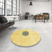 Round Machine Washable Abstract Yellow Rug in a Office, wshabs3407