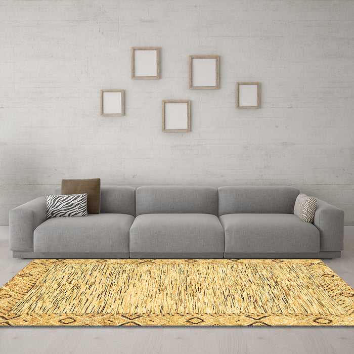 Machine Washable Abstract Brown Modern Rug in a Living Room,, wshabs3418brn