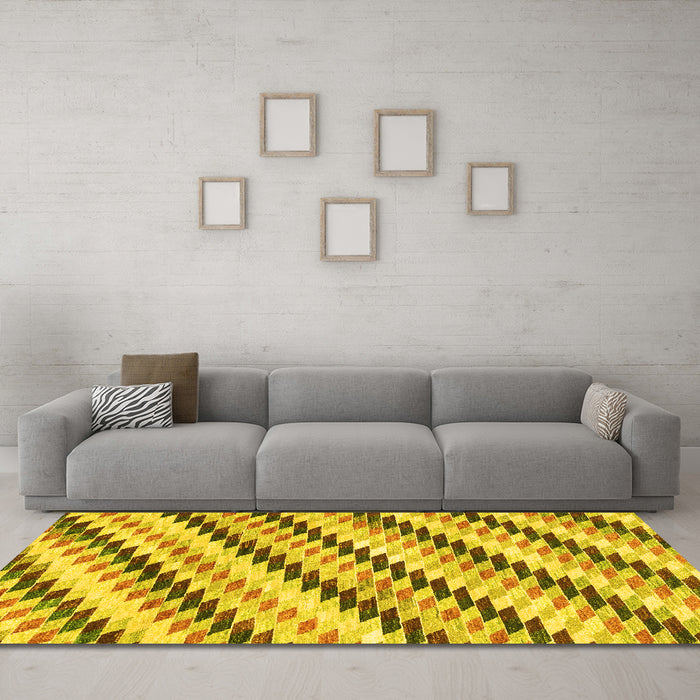 Machine Washable Abstract Yellow Modern Rug in a Living Room, wshabs3422yw