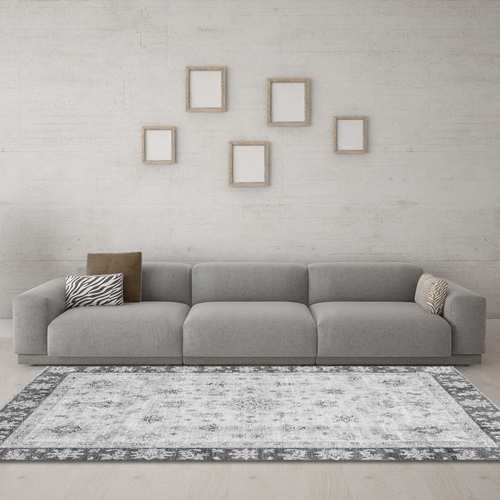 Machine Washable Abstract Gray Modern Rug in a Living Room,, wshabs3430gry