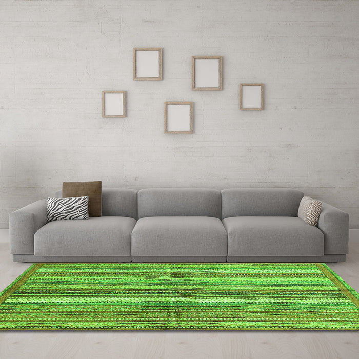Machine Washable Abstract Green Modern Area Rugs in a Living Room,, wshabs3448grn