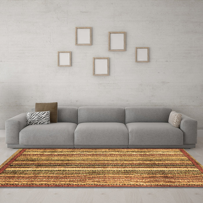 Machine Washable Abstract Brown Modern Rug in a Living Room,, wshabs3451brn