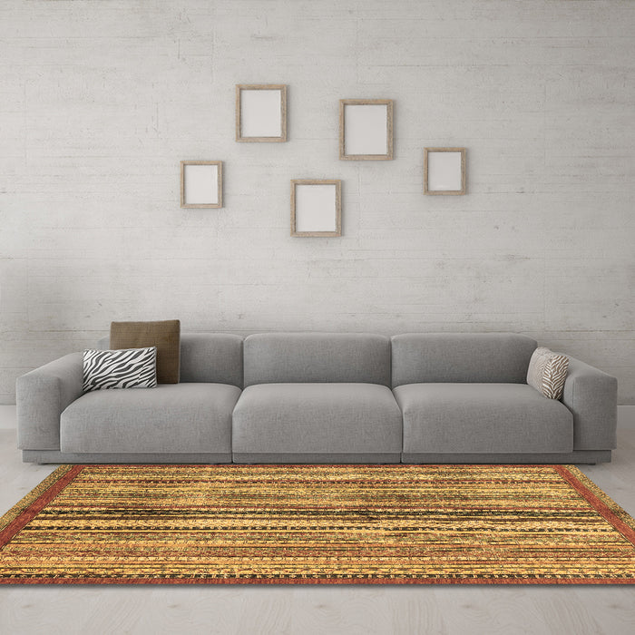 Machine Washable Abstract Brown Modern Rug in a Living Room,, wshabs3453brn