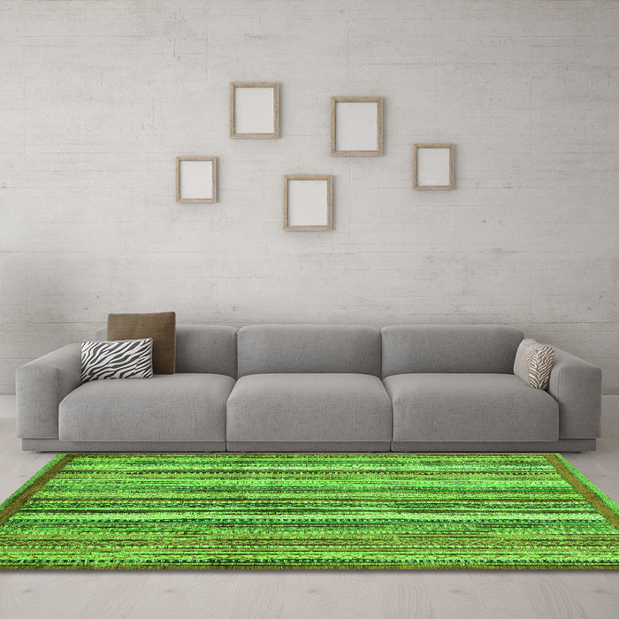 Machine Washable Abstract Green Modern Area Rugs in a Living Room,, wshabs3459grn