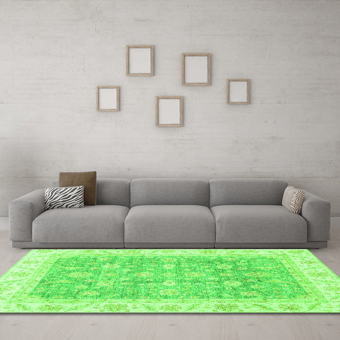 Machine Washable Oriental Green Traditional Area Rugs in a Living Room,, wshabs3460grn
