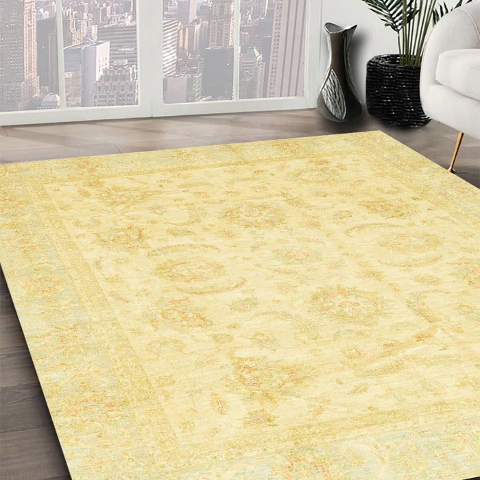 Machine Washable Abstract Chrome Gold Yellow Rug in a Family Room, wshabs3461