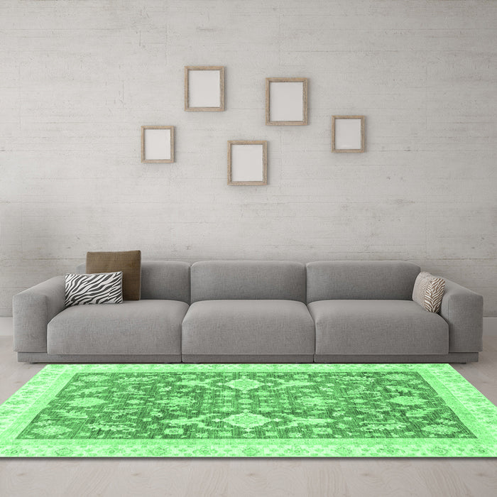 Machine Washable Oriental Emerald Green Traditional Area Rugs in a Living Room,, wshabs3462emgrn