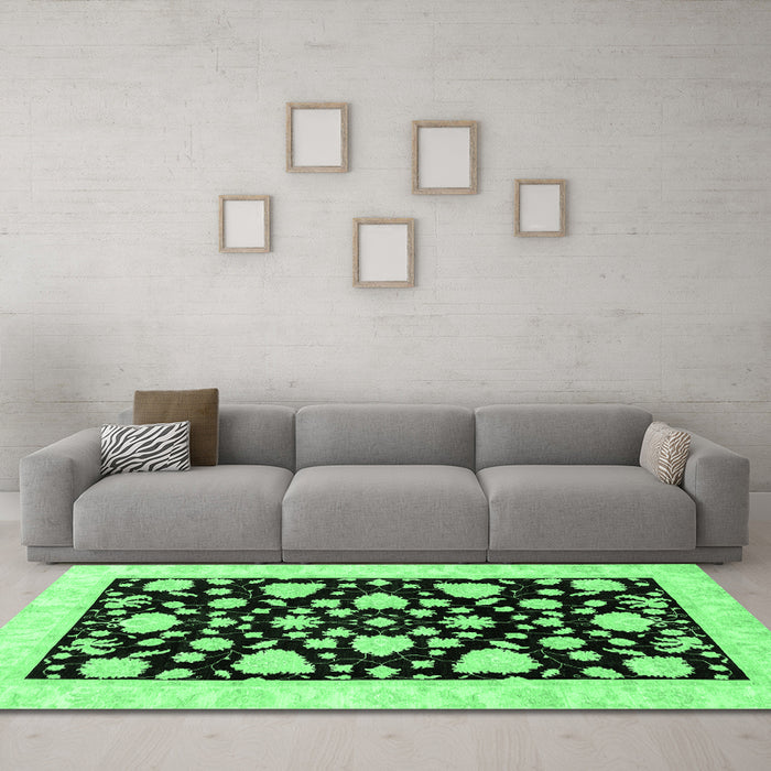 Machine Washable Oriental Emerald Green Traditional Area Rugs in a Living Room,, wshabs3468emgrn