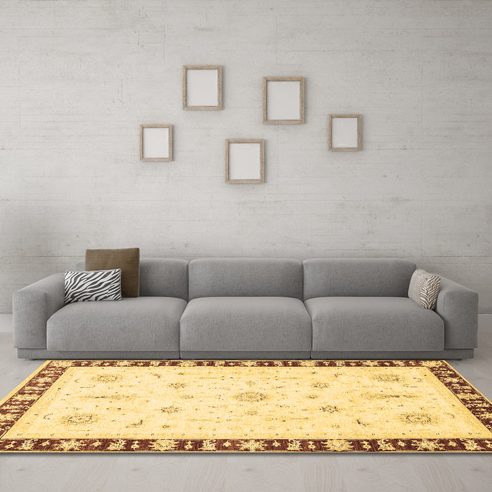 Machine Washable Abstract Brown Modern Rug in a Living Room,, wshabs3470brn