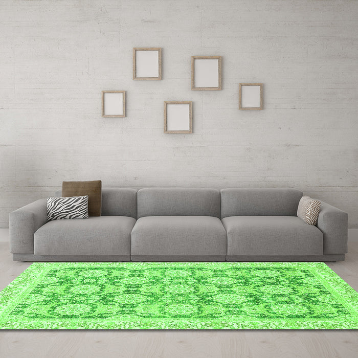 Machine Washable Oriental Green Traditional Area Rugs in a Living Room,, wshabs3482grn