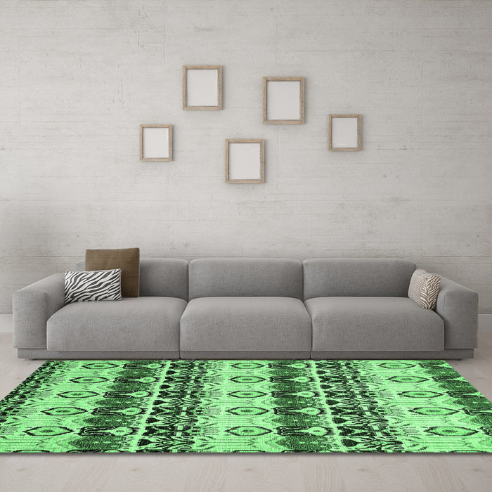 Machine Washable Abstract Emerald Green Modern Area Rugs in a Living Room,, wshabs348emgrn