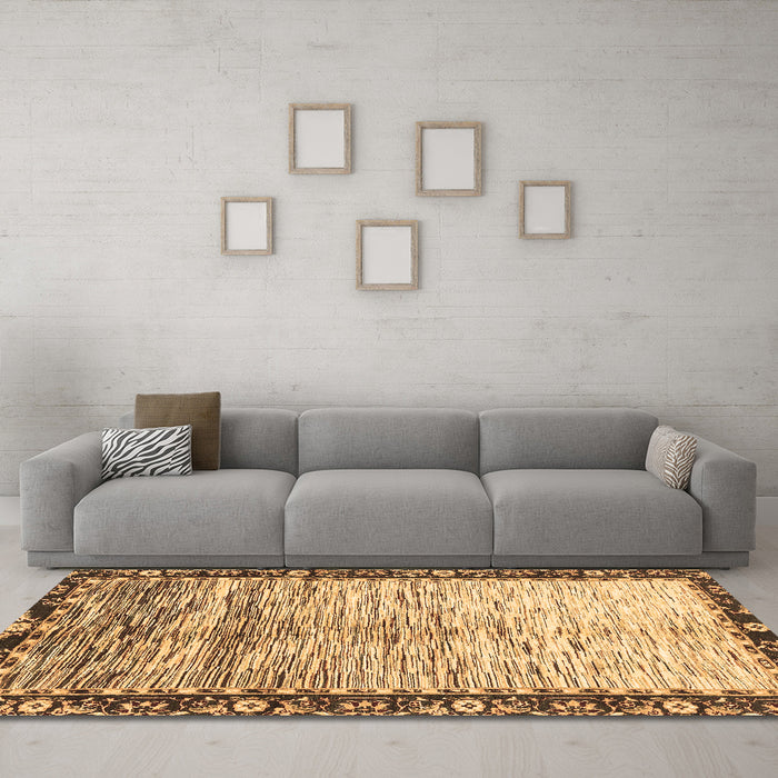 Machine Washable Abstract Brown Modern Rug in a Living Room,, wshabs3518brn
