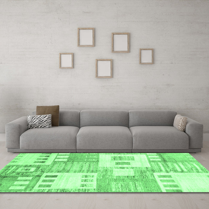 Machine Washable Abstract Emerald Green Modern Area Rugs in a Living Room,, wshabs3519emgrn