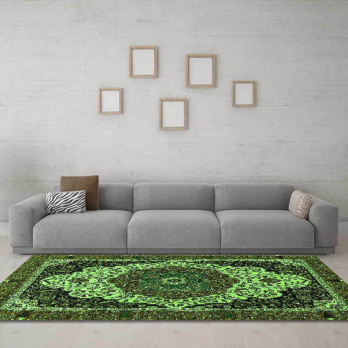 Machine Washable Abstract Green Modern Area Rugs in a Living Room,, wshabs351grn
