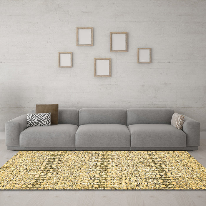 Machine Washable Abstract Brown Modern Rug in a Living Room,, wshabs352brn