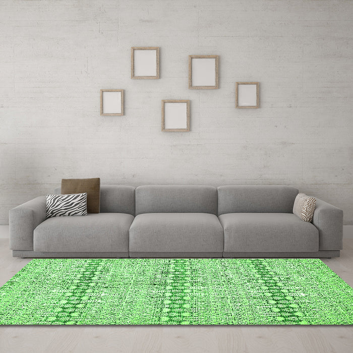 Machine Washable Abstract Green Modern Area Rugs in a Living Room,, wshabs352grn
