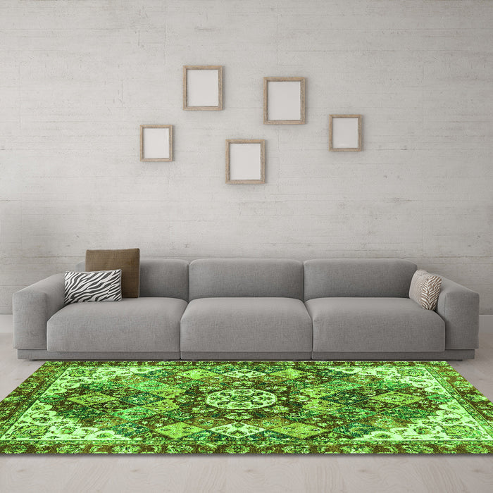 Machine Washable Abstract Green Modern Area Rugs in a Living Room,, wshabs3534grn