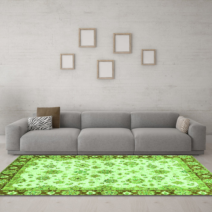 Machine Washable Abstract Green Modern Area Rugs in a Living Room,, wshabs3539grn