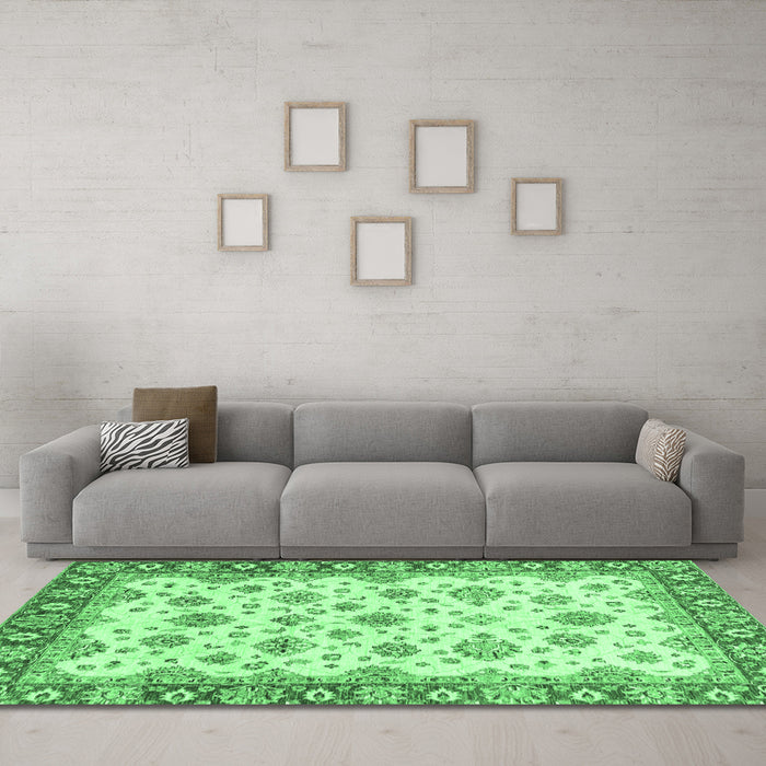 Machine Washable Abstract Emerald Green Modern Area Rugs in a Living Room,, wshabs3540emgrn