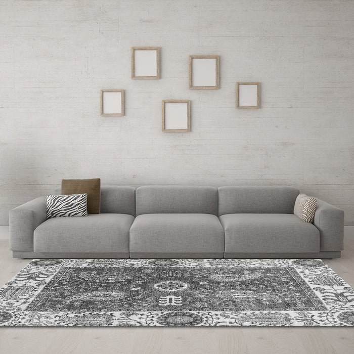Machine Washable Oriental Gray Traditional Rug in a Living Room,, wshabs3548gry