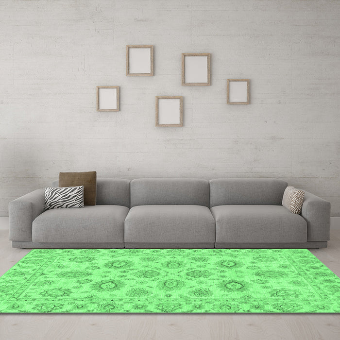 Machine Washable Abstract Emerald Green Modern Area Rugs in a Living Room,, wshabs3559emgrn