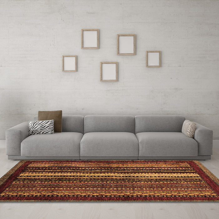 Machine Washable Abstract Brown Modern Rug in a Living Room,, wshabs3566brn
