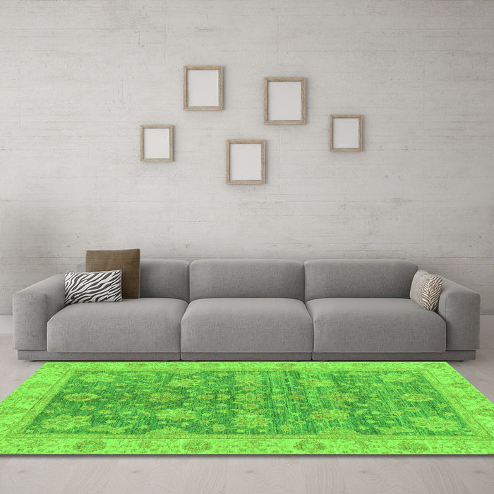 Machine Washable Abstract Green Modern Area Rugs in a Living Room,, wshabs3577grn