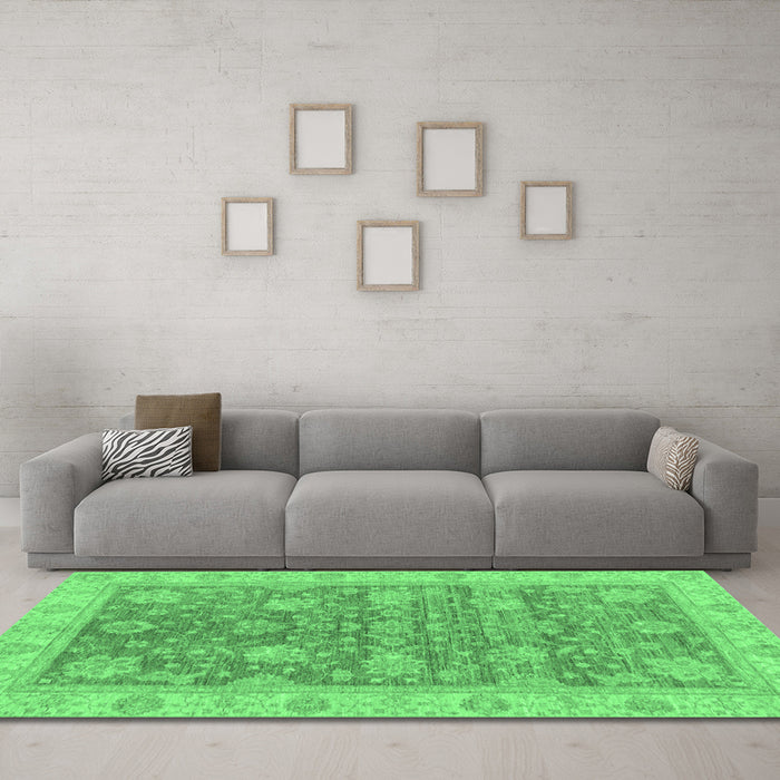 Machine Washable Abstract Emerald Green Modern Area Rugs in a Living Room,, wshabs3577emgrn