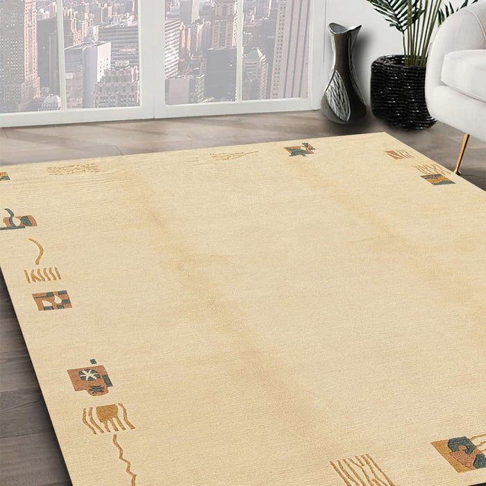 Machine Washable Abstract Brown Gold Rug in a Family Room, wshabs3584